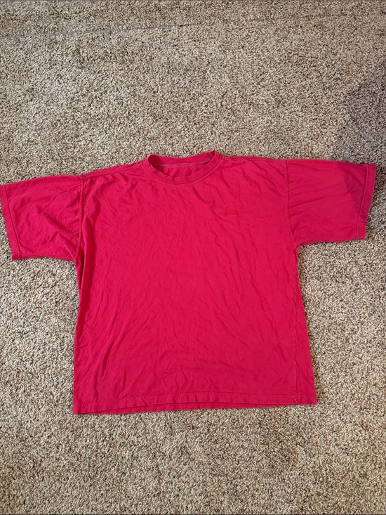 Levis Strauss Other - Vintage Embroidered Men’s Levi’s Short Sleeve Crew Neck T-Shirt in Bright Red